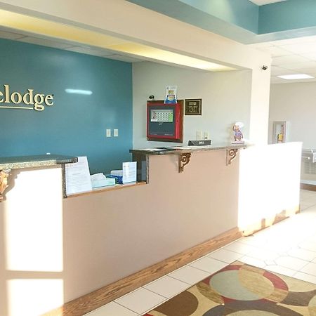 Travelodge By Wyndham Knoxville East Εξωτερικό φωτογραφία